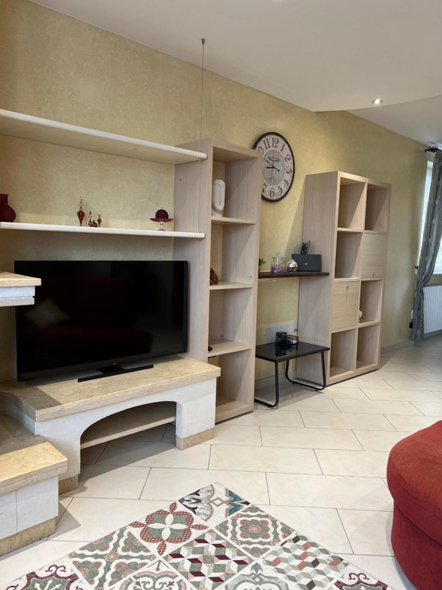 보르고 산 달마쪼 Casa I Cedri 아파트 외부 사진